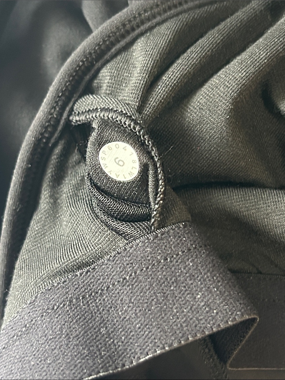 lululemon athletica Black Strappy Cross-Back Tank Top - Picture 4 of 4